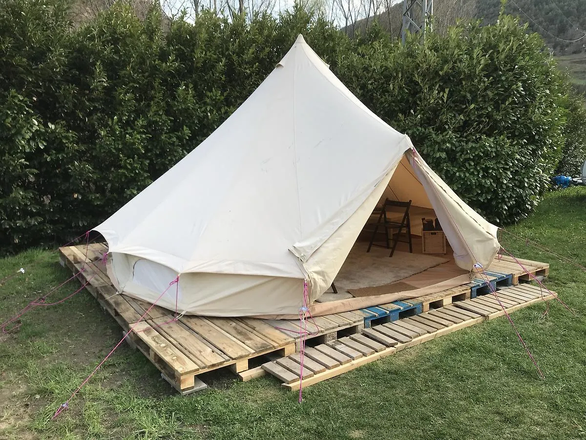Camping Frontera Bungalow Park Farga de Moles