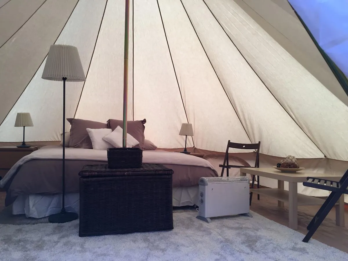 Campsite Frontera Bungalow Park Farga de Moles Spain
